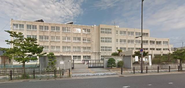 エムズコート浅香（堺市堺区浅香山町３丁）新築一戸建て　八下中学校へ徒歩約26分