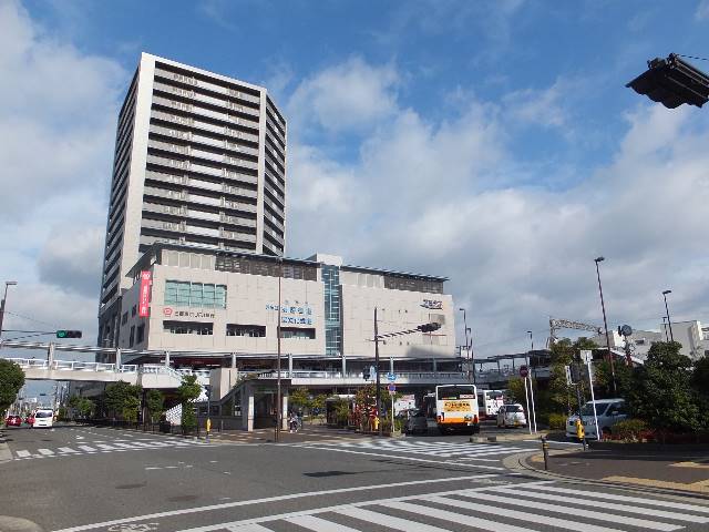 エムズコート萩原天神（堺市美原区北余部）全６５区画新築一戸建て　南海高野線　北野田駅へ徒歩約30分。バス停も徒歩約５分にあり。自転車利用で約１２分。