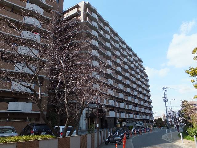 堺市西区鳳南町３丁