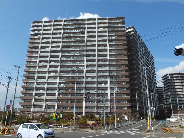 堺市西区鳳南町３丁