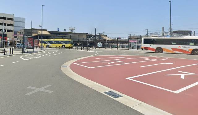 ララタウン鳳（西区草部）新築一戸建て　快速停車駅　鳳駅へ徒歩約23分　自転車なら約９分！バス停も徒歩約６分にあります！