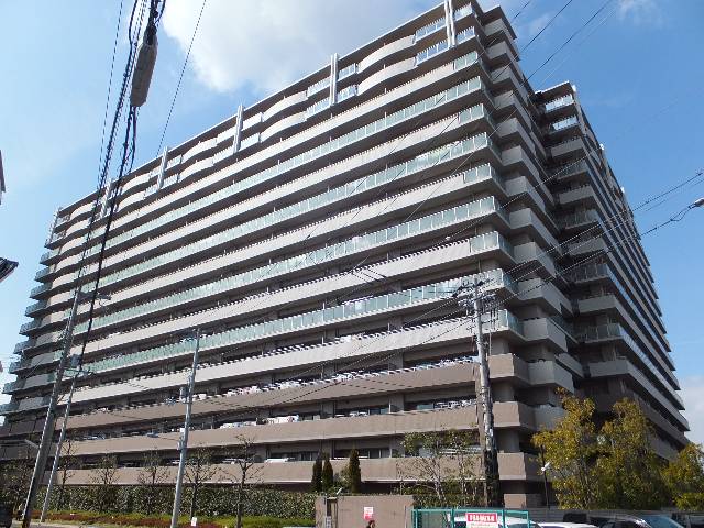 堺市西区鳳南町３丁