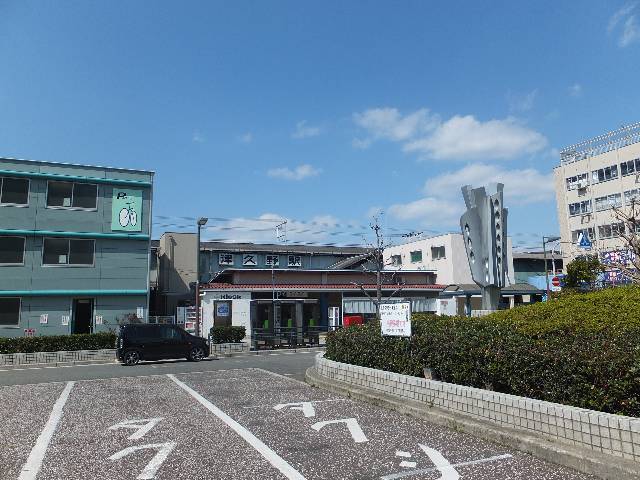 　阪和線　津久野駅へ徒歩約２４分！自転車なら約１０分！バス停も徒歩約４分にあります！